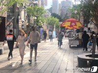 [르포] 부산 사적모임 8명→4명…번화가 곳곳 발길 뚝