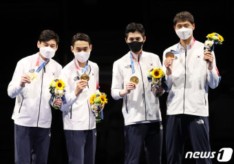 펜싱 남자 사브르, 올림픽 단체전 금메달…역시 세계 1위!
