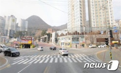 김해시, 교통사고 잦은 곳 연말까지 안전시설 보강