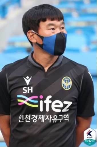 3777일 만에 성남전 홈 승리…조성환 감독 