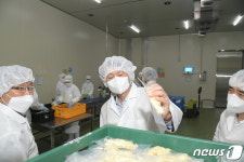 간편조리세트 제조업체 점검나선 김강립 식약처장