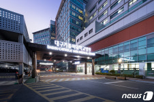 대구가톨릭대병원 8층에만 300명 밀집…델타 공기전파 조사중