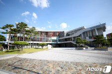 서산시 모든 보건지소 일상진료·민원업무 잠정 중단…코로나 집중