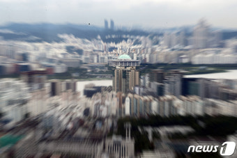 종부세법 개정안 본회의 통과···1가구 1주택 종부세 기준 11억으로