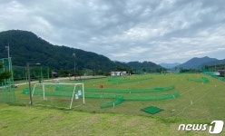 제천 덕산면 아이들 축구장→어른들 파크골프장 주민 갈등