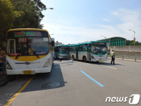 용인 버스정류장서 버스 3대 추돌…운전자·승객 19명 부상