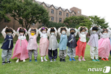 즐거운 한가위..한복 입은 천사들