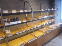 빵 없는 빵집 파리바게뜨, 진열대 텅텅 비었다…가맹점주, 국민청원 호소