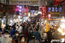 북적이는 부산 부전시장