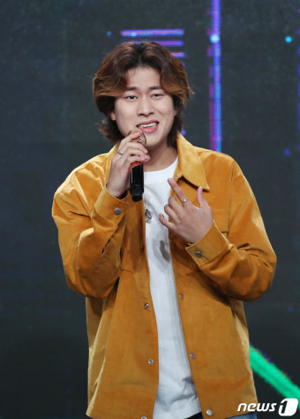이무진, 청년의 날 기념식 축하 공연