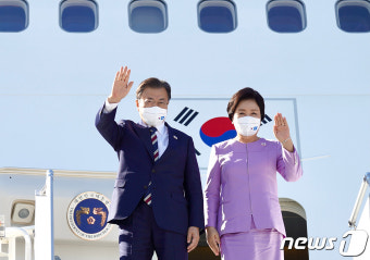 文대통령, 뉴욕서 유엔총회 일정 마무리…하와이로 출발