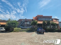 10여년 방치된 김제 동진강휴게소 스마트 복합쉼터로 탈바꿈