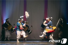 올해도 유튜브로 얼쑤…전국 동호인 사물놀이 경연대회 열려