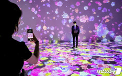 현대백화점 판교점 미디어아트