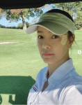애둘맘 손태영, 빛나는 골프장 셀카…여전한 미스코리아 미모 [N샷]