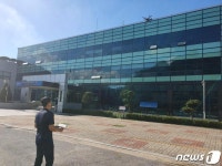 군산해수청, 촬영장비 탑재된 드론 활용 117개 무인 등대 관리