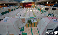 4년만에 집으로 돌아갑니다…포항지진 이재민 19일 흥해체육관 떠나