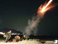 조명탄 발사