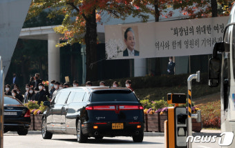 이건희 회장 1주기에 삼성 직원들도 추모…