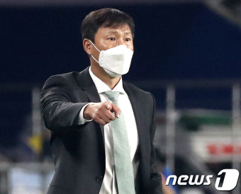 '울산에 약했던' 김상식 감독 
