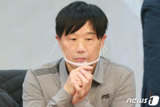 서민 꼴페미 시절 반성…유아인·정영진 거치며 균열, 윤미향이 결정타