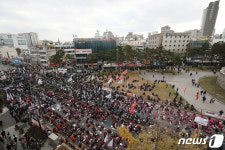 2만명 참석 민주노총 집회, 충돌없이 마무리…교통 혼잡(종합)