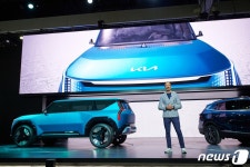 기아 대형 SUV 콘셉트카 EV9의 디자인은?