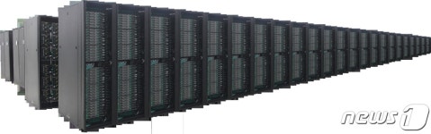 세계 27위 기상청 슈퍼컴 5호기 첫 공개…1초에 5경1000조번 연산