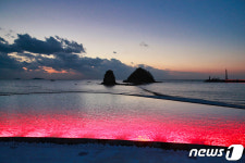 ‘낙조 명소’ 태안 꽃지해수욕장 인생샷 명소로 새 단장