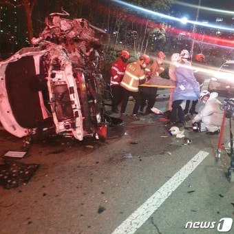 제3경인고속도로 진입로서 표지판 충돌, 前 프로야구선수 숨져