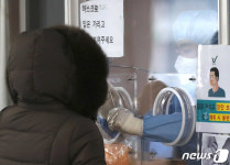 광양제철 사택단지 내 목욕탕서 14명 집단감염…회사 초비상