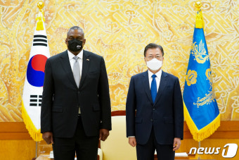 문재인 대통령, 미국 로이드 오스틴 국방장관 접견