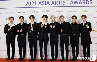 스트레이 키즈, AAA 엄지척