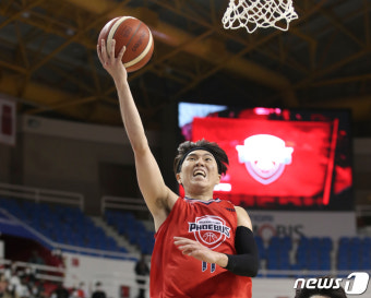현대모비스 '미래'로 거듭난 2년 차 이우석…신인왕 정조준
