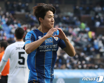 설영우 '제 하트 받으세요'