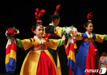 화려하게 시작하는 제16회 창신제