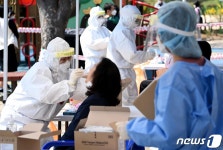 인천 송도달빛축제공원·시청 광장에 임시 선별검사소 추가 설치