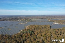 한화큐셀 저탄소 모듈 제공 프랑스 55MW 태양광발전소 가동