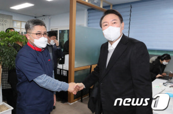 '운동권 출신' 함운경 씨 만난 윤석열