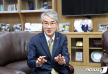 [신년인터뷰] 박종훈 경남교육감 “미래교육 모습 본격 드러나는 해 될 것”