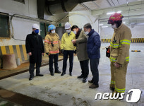 고양 마두역 앞 상가건물 붕괴 위험