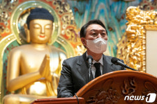 [뉴스1PICK] 윤석열, 천태종 총본산 구인사서 불심 잡기