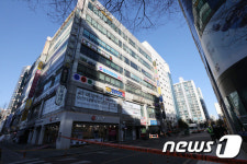 고양 마두역 인근 건물 붕괴 위험에 출입통제