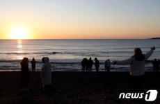 제주 성산에 떠오른 임인년 첫 태양