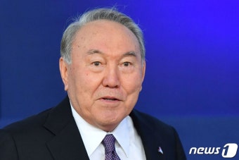 [피플in포커스] 카자흐 시위 촉발한 초대 대통령의 '상왕 정치'