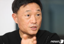 [인터뷰] 김영희 前PD 대선, 진다는 생각 안 해봐…李, 겸손함 버려선 안돼