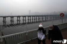 [오늘의 날씨] 경기(10일, 월)…미세먼지 나쁨