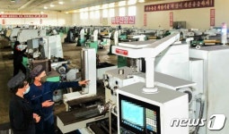 노동신문 기술혁신 위해 인재 능력 발양시켜야