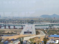 세종시, 금강 보행교 둔치에 2만㎡ 규모 잔디광장 조성