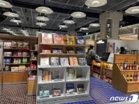 [르포]현대百 판교의 변신 힙한 브랜드 다 모았더니 나타난 놀라운 변화